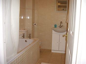 Abbey Bed And Breakfast Londonderry Bagian luar foto